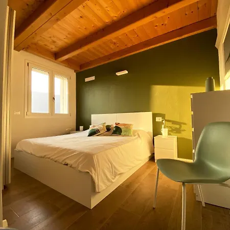 Sol Lakeview Sale Marasino